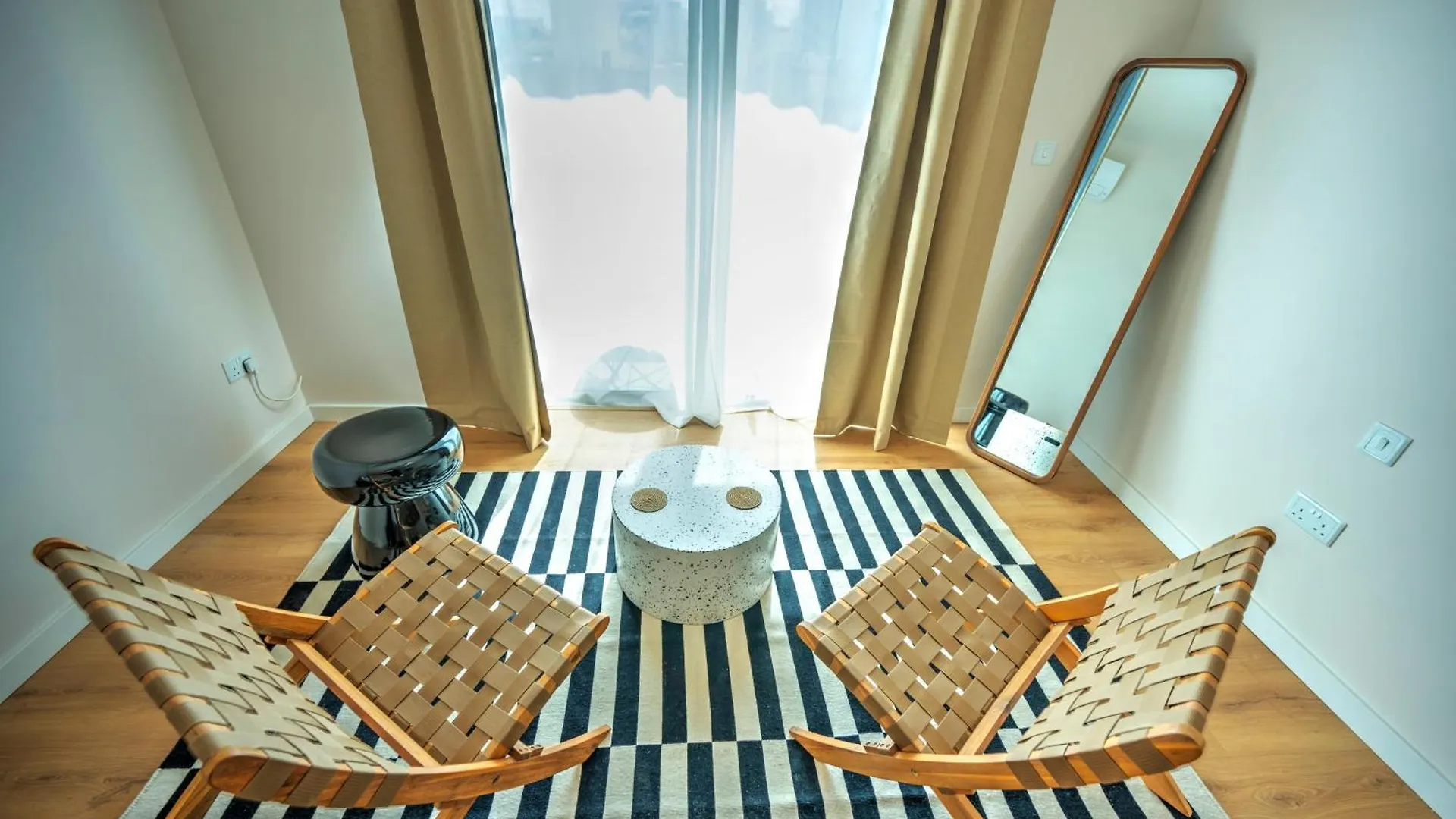 Large And Stylish 1 Bedroom 2 Bathrooms Ager1-1 Saint Julian's Apartment